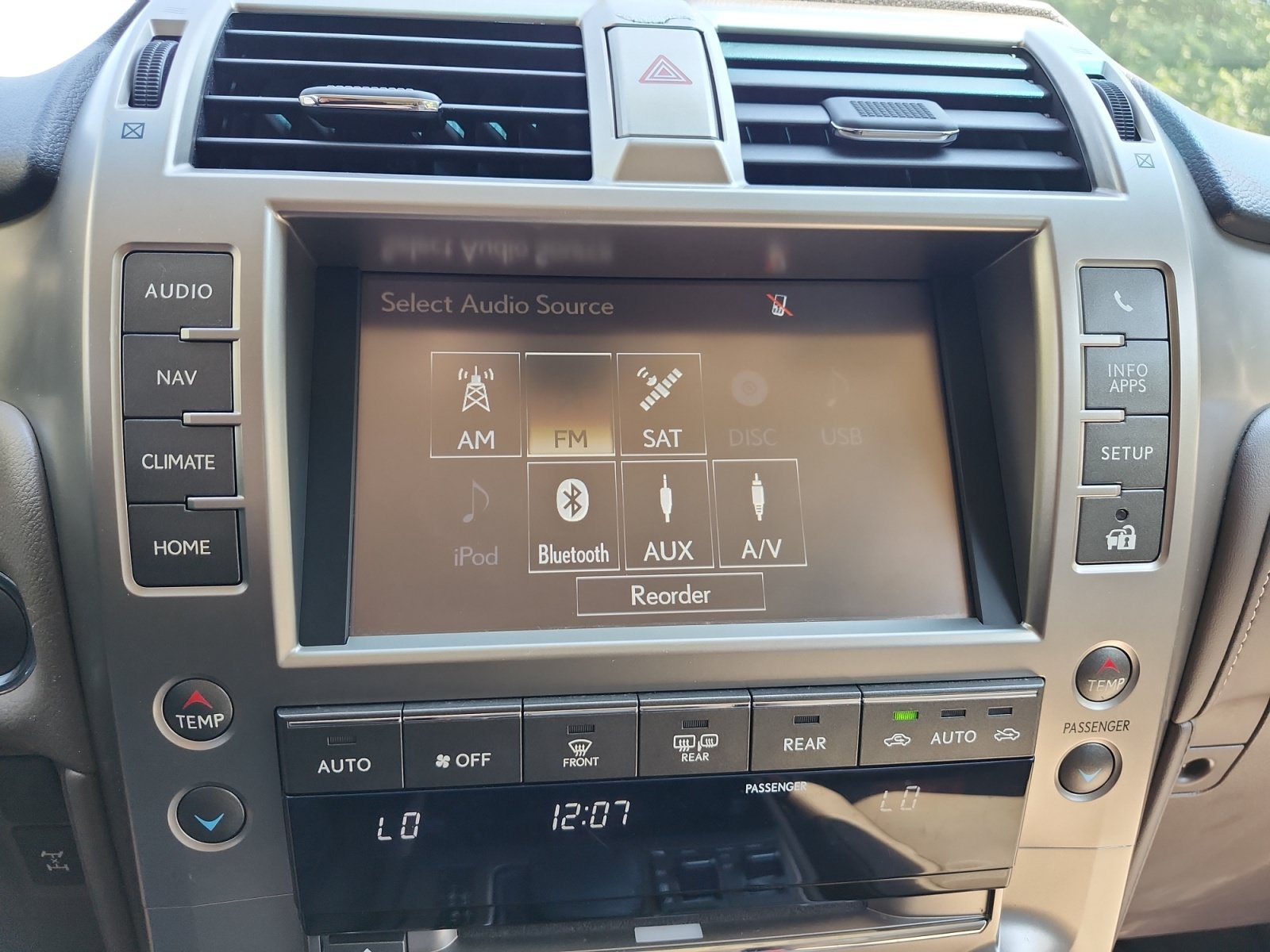 Used 2018 Lexus GX 460 Premium w/ Premium Package AWD/4WD image 23
