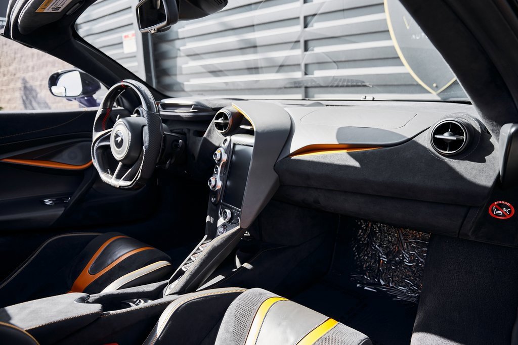 Used 2020 McLaren 720S Performance image 44