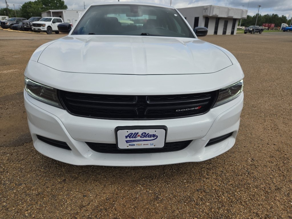Used 2023 Dodge Charger SXT RWD image 6