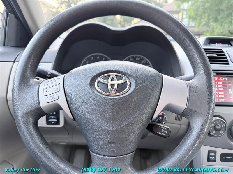 Used 2013 Toyota Corolla LE w/ Premium Pkg FWD image 16