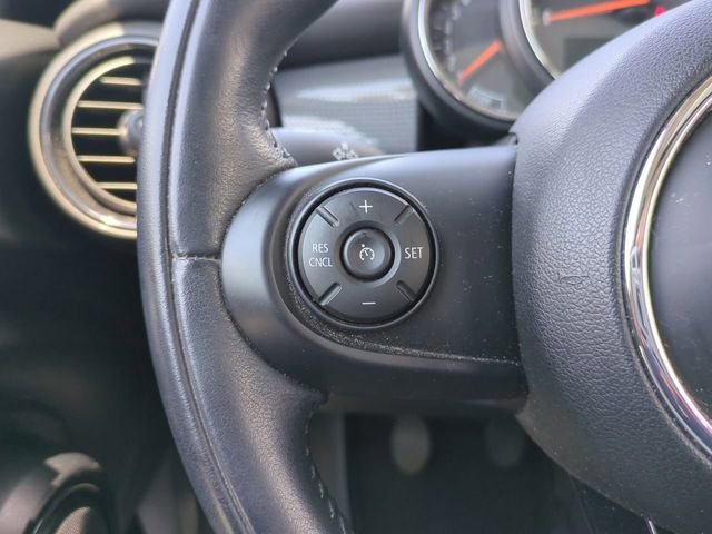 Used 2016 MINI Cooper 4-Door Hardtop FWD image 24