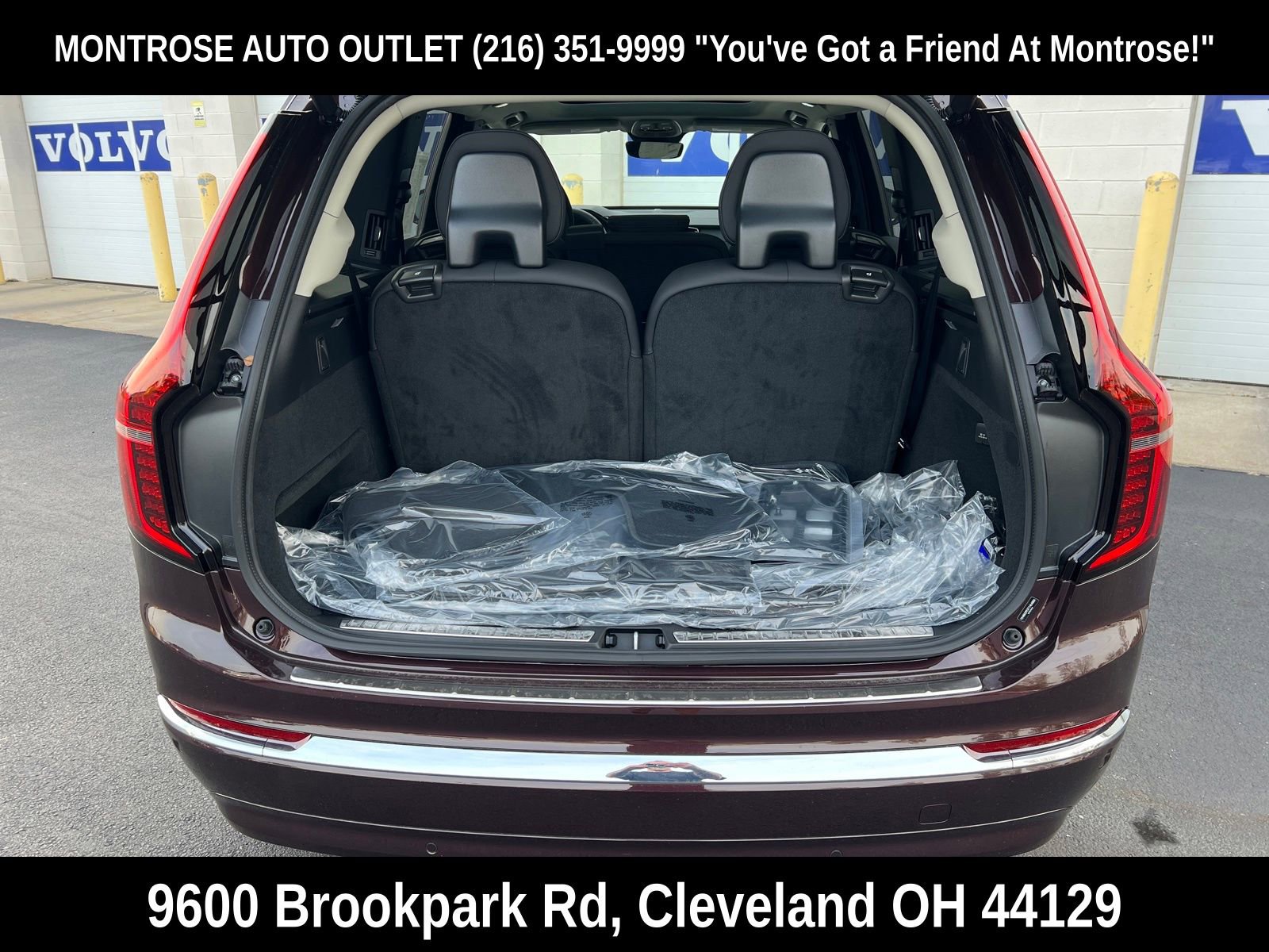 New 2026 Volvo XC90 B6 Plus w/ Protection Package Premier image 40