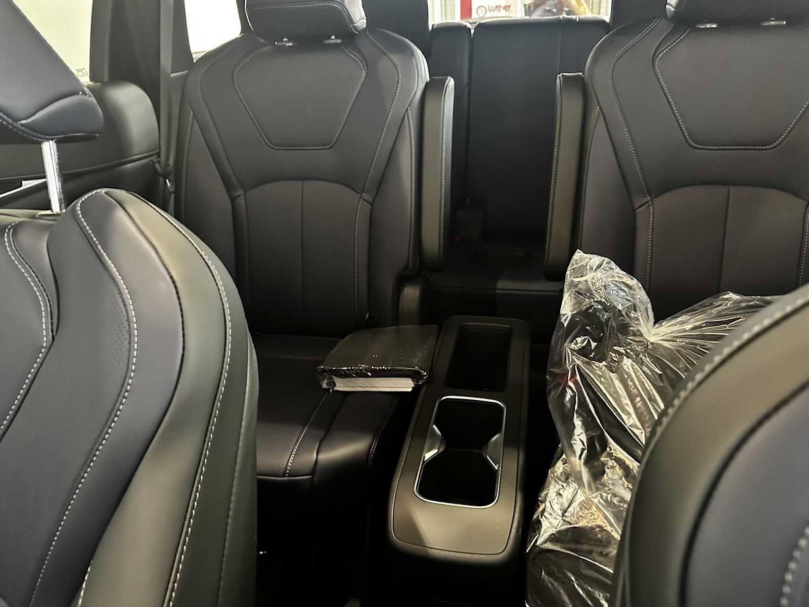 New 2026 INFINITI QX60 Sport image 16