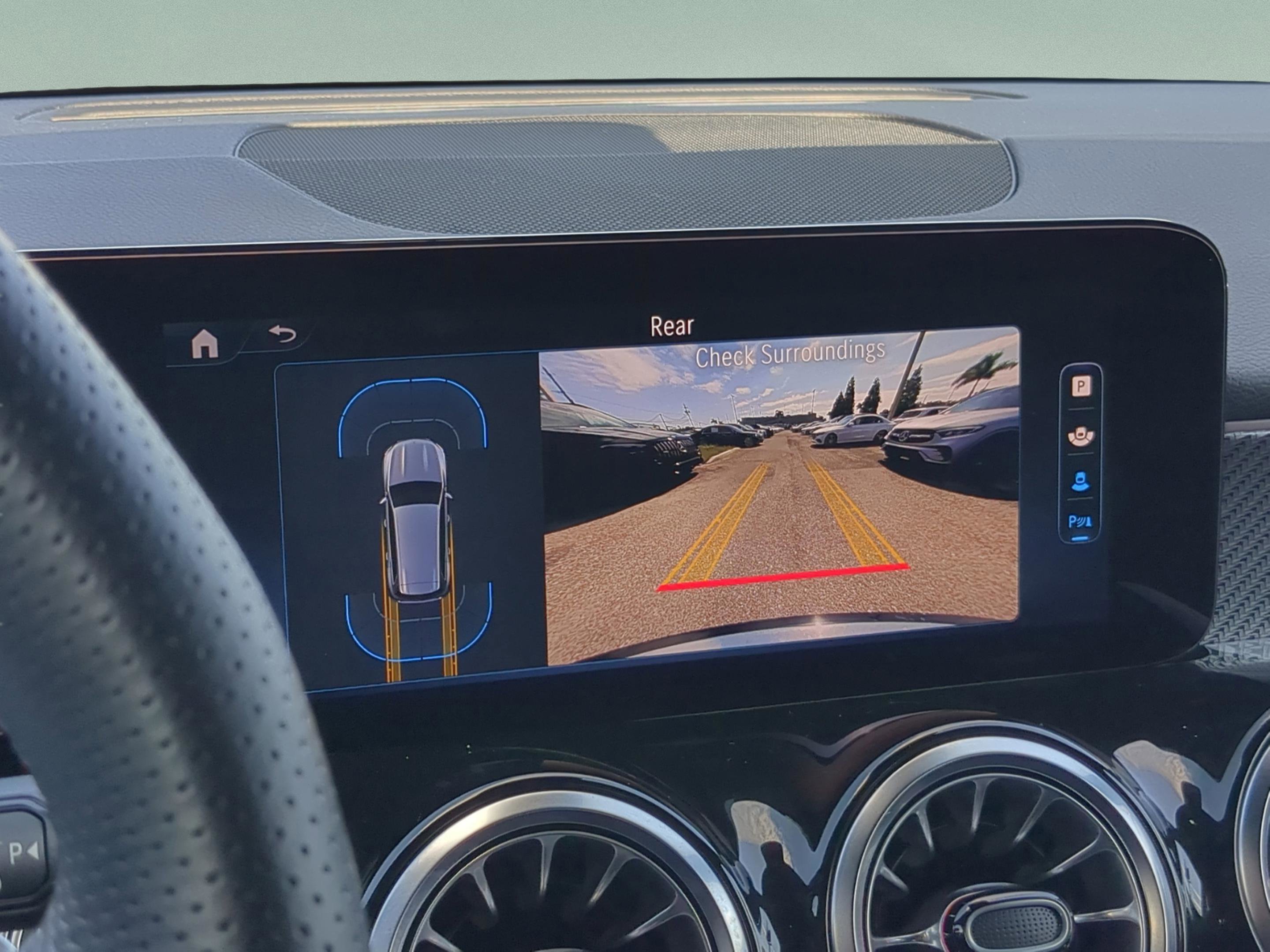 Certified 2025 Mercedes-Benz GLB 250 image 18