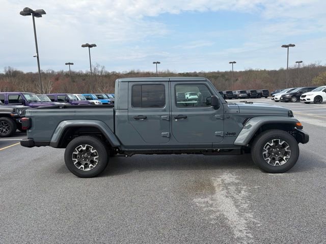 New 2026 Jeep Gladiator Sport AWD/4WD image 9