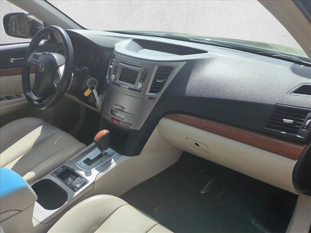 Used 2014 Subaru Outback 2.5i Limited w/ Moonroof Package image 25
