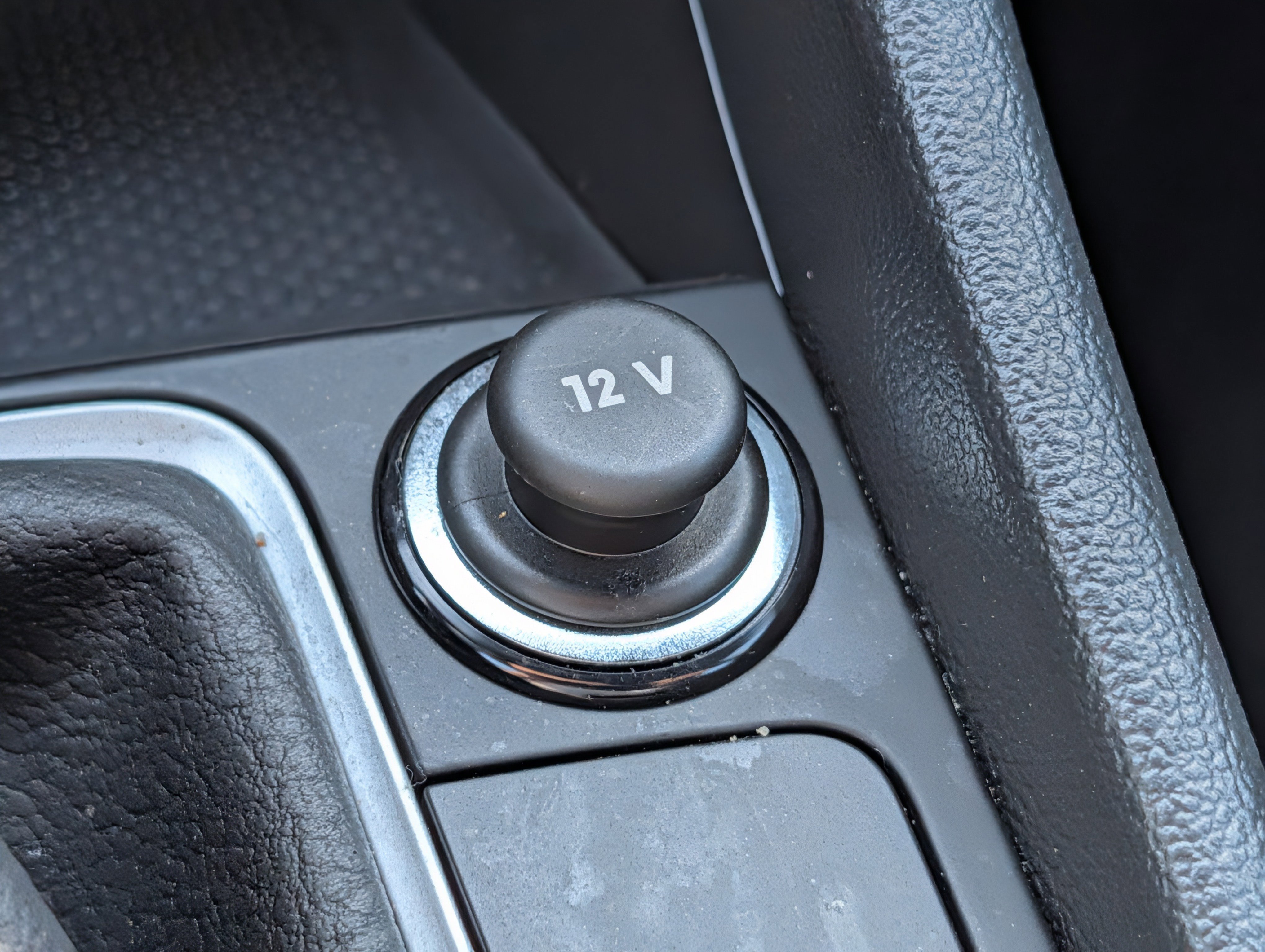 Certified 2024 Volkswagen Jetta Sport FWD image 33