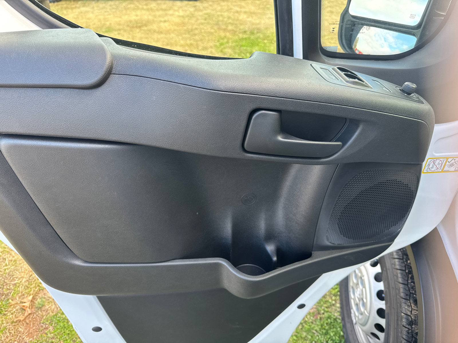 New 2025 RAM ProMaster 1500 w/ Safety Group image 10