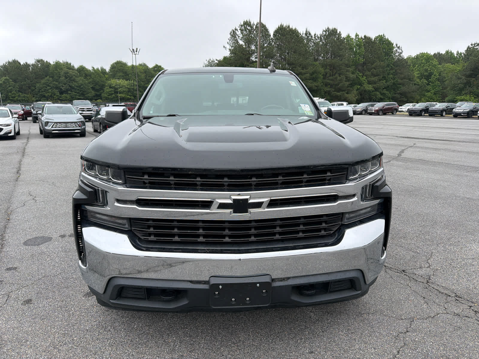 Used 2019 Chevrolet Silverado 1500 LT w/ All-Star Edition AWD/4WD image 3