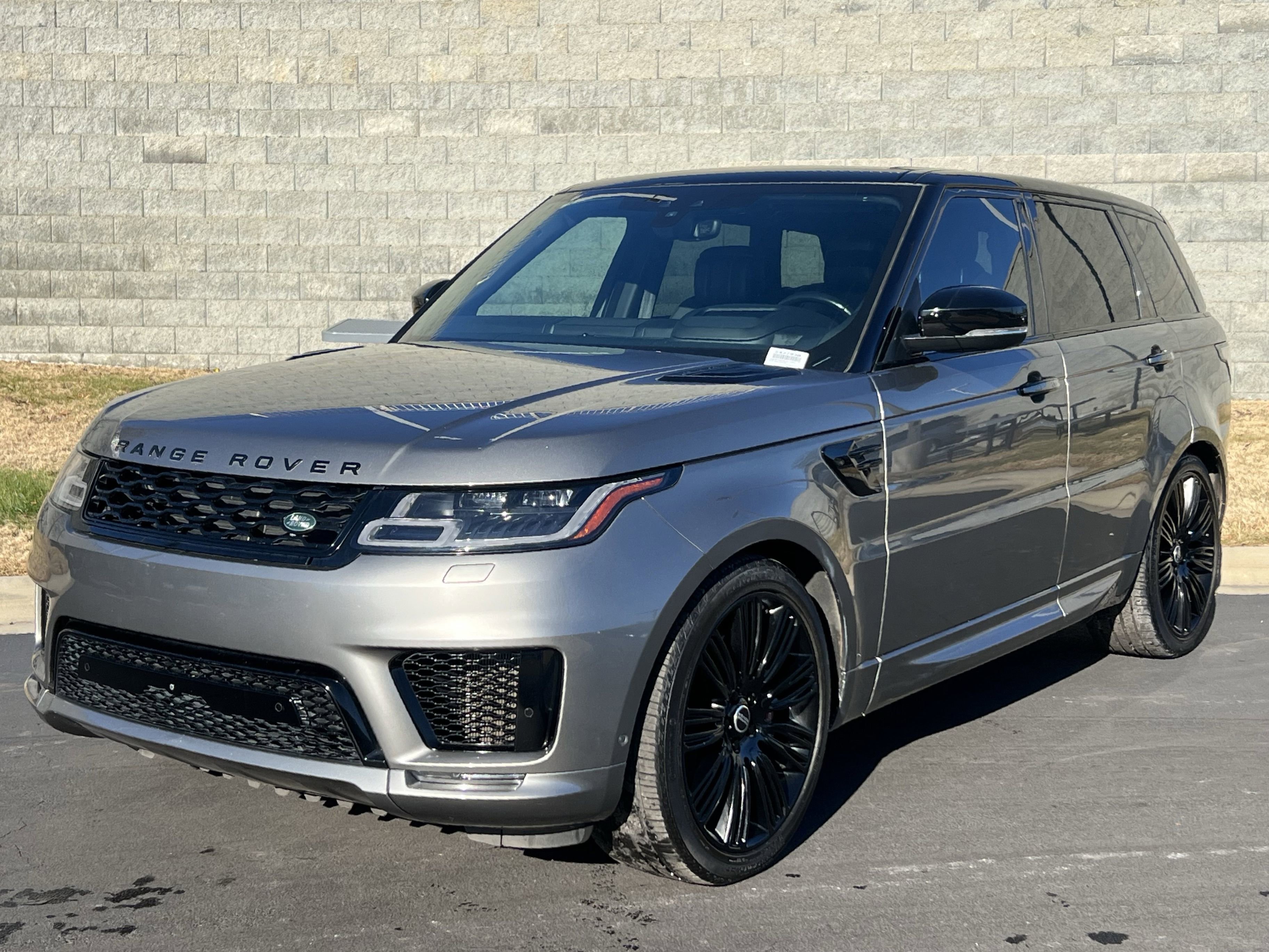Used 2019 Land Rover Range Rover Sport HSE Dynamic image 2