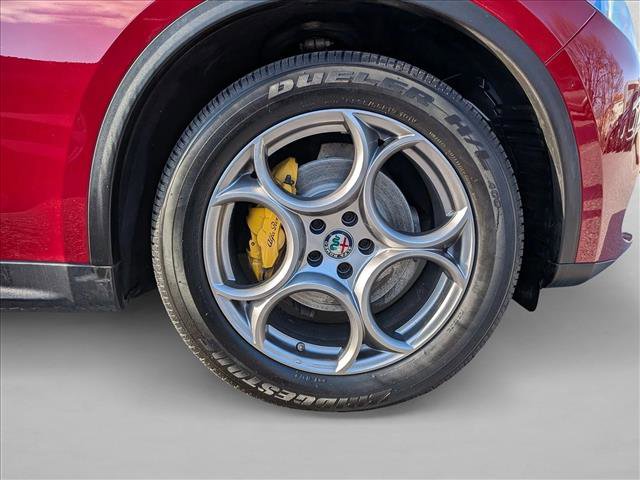 Used 2018 Alfa Romeo Stelvio Sport w/ Quick Order Package 22J Sport image 26