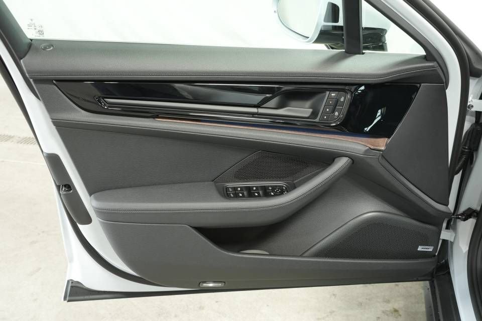 Used 2025 Porsche Panamera 4 AWD/4WD image 24