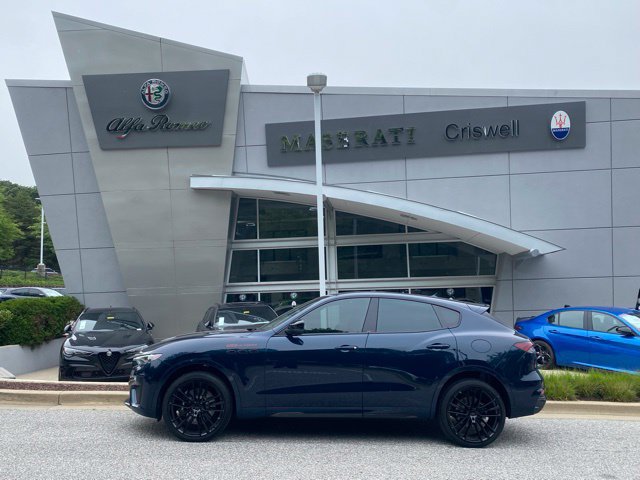 New 2024 Maserati Levante Trofeo AWD/4WD image 8