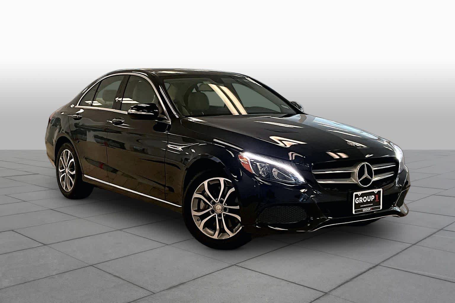 Used 2015 Mercedes-Benz C 300 4MATIC Sedan image 2