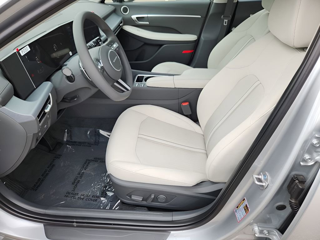 Used 2024 Hyundai Sonata SEL image 11