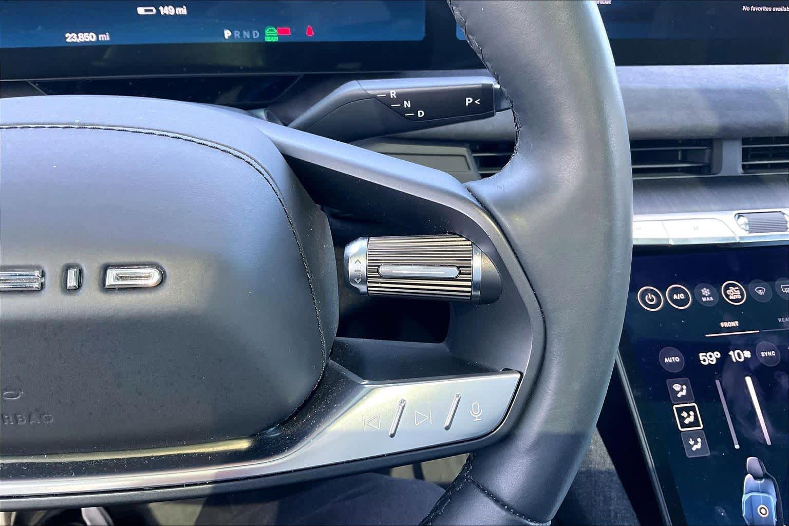 Used 2022 Lucid Air Grand Touring image 24