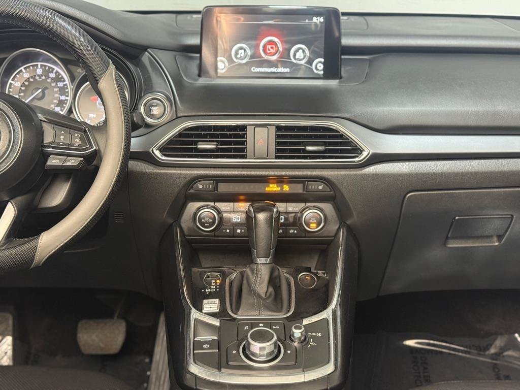 Used 2018 MAZDA CX-9 Touring FWD image 14
