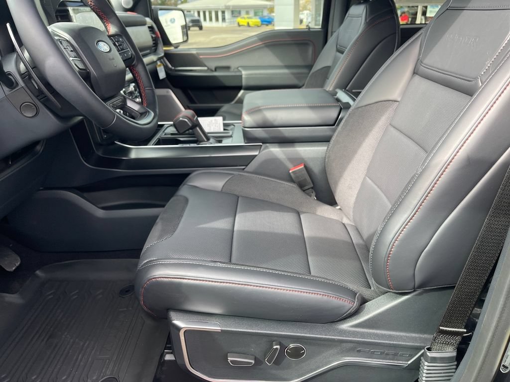 New 2025 Ford F150 Raptor AWD/4WD image 8
