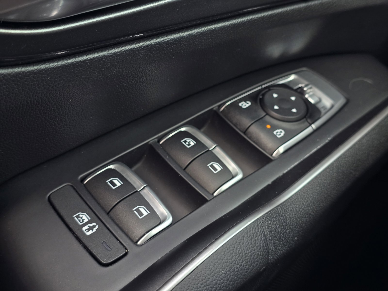 Used 2022 Kia Sorento S image 23