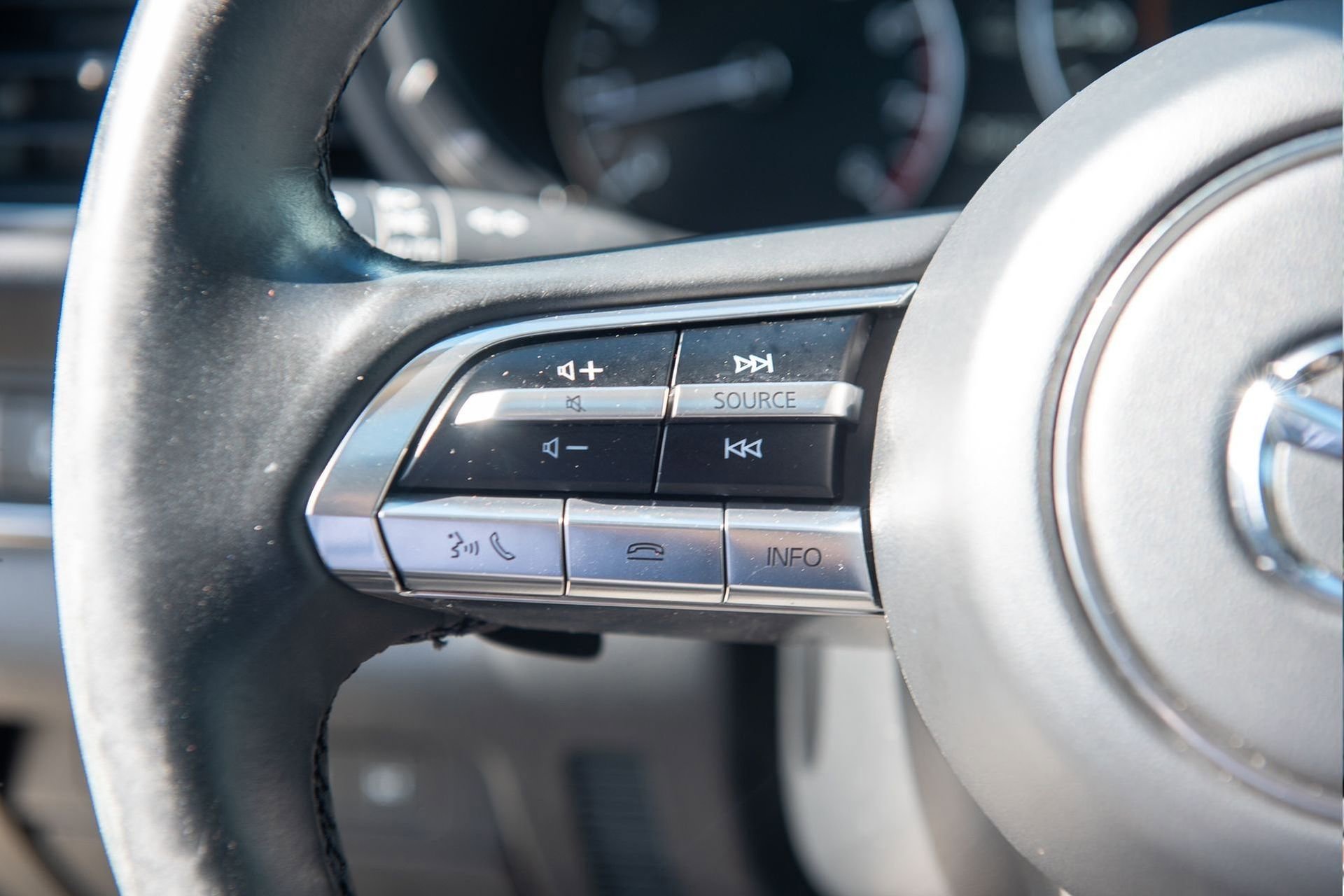 Used 2023 MAZDA CX-30 2.5 Turbo w/ Premium Plus Pkg image 27