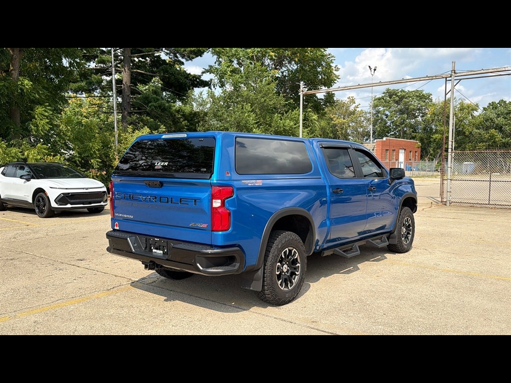 Used 2022 Chevrolet Silverado 1500 ZR2 AWD/4WD image 5