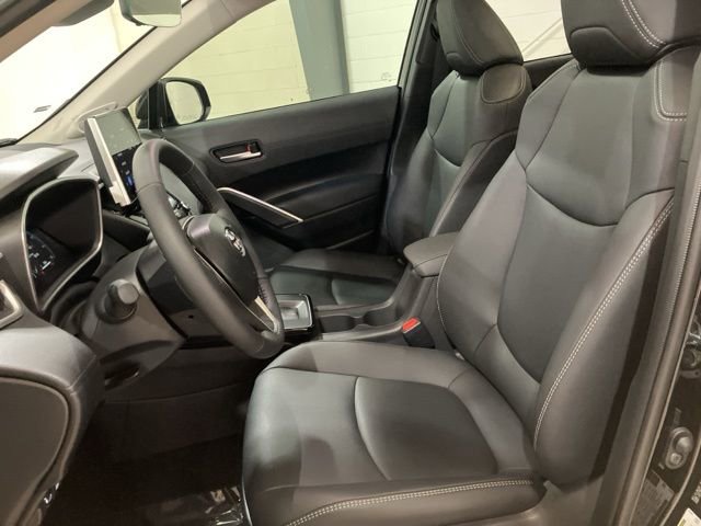 Used 2026 Toyota Corolla Cross XLE w/ Convenience Package AWD/4WD image 11