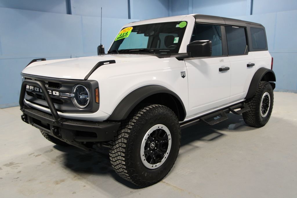 Used 2023 Ford Bronco Big Bend w/ Sasquatch Package image 24