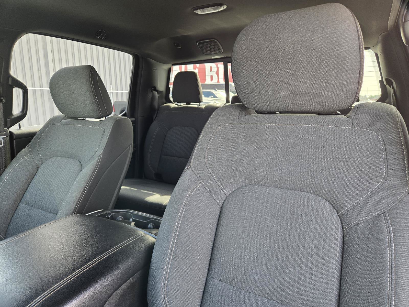 Used 2022 RAM 1500 Big Horn AWD/4WD image 23