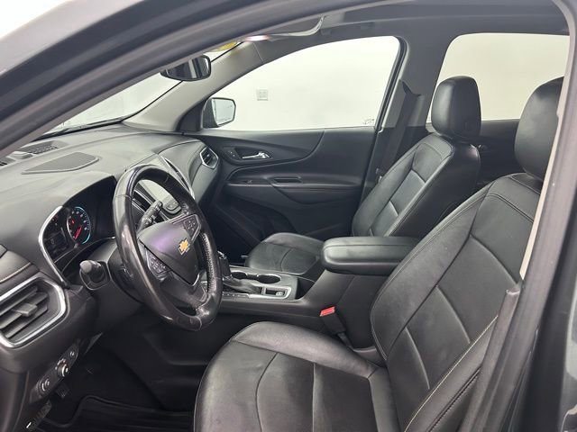 Used 2018 Chevrolet Equinox Premier image 32