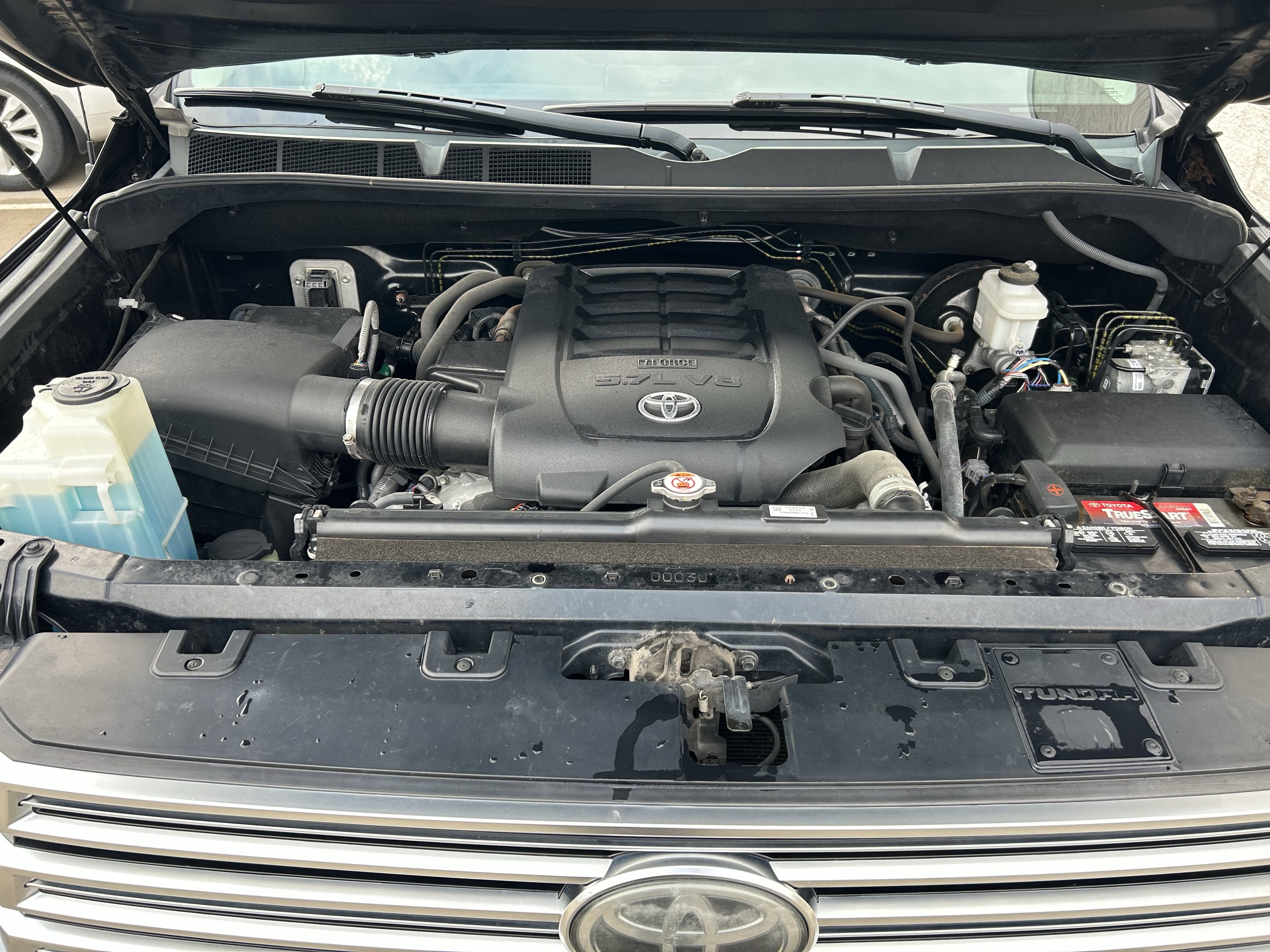 Certified 2019 Toyota Tundra SR5 w/ TRD Off Road Package AWD/4WD image 14