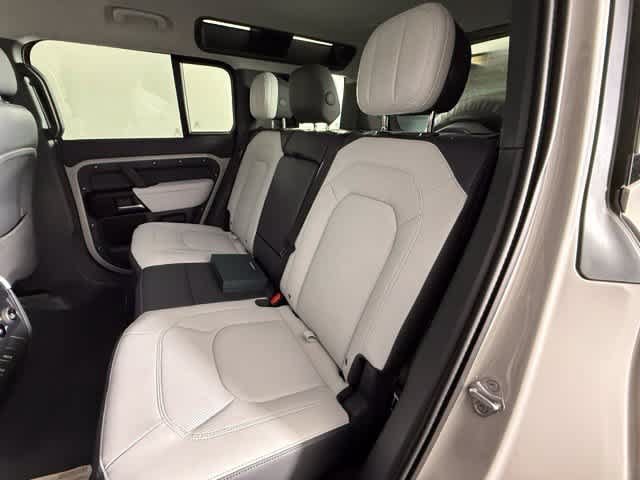 New 2026 Land Rover Defender 110 X AWD/4WD image 20