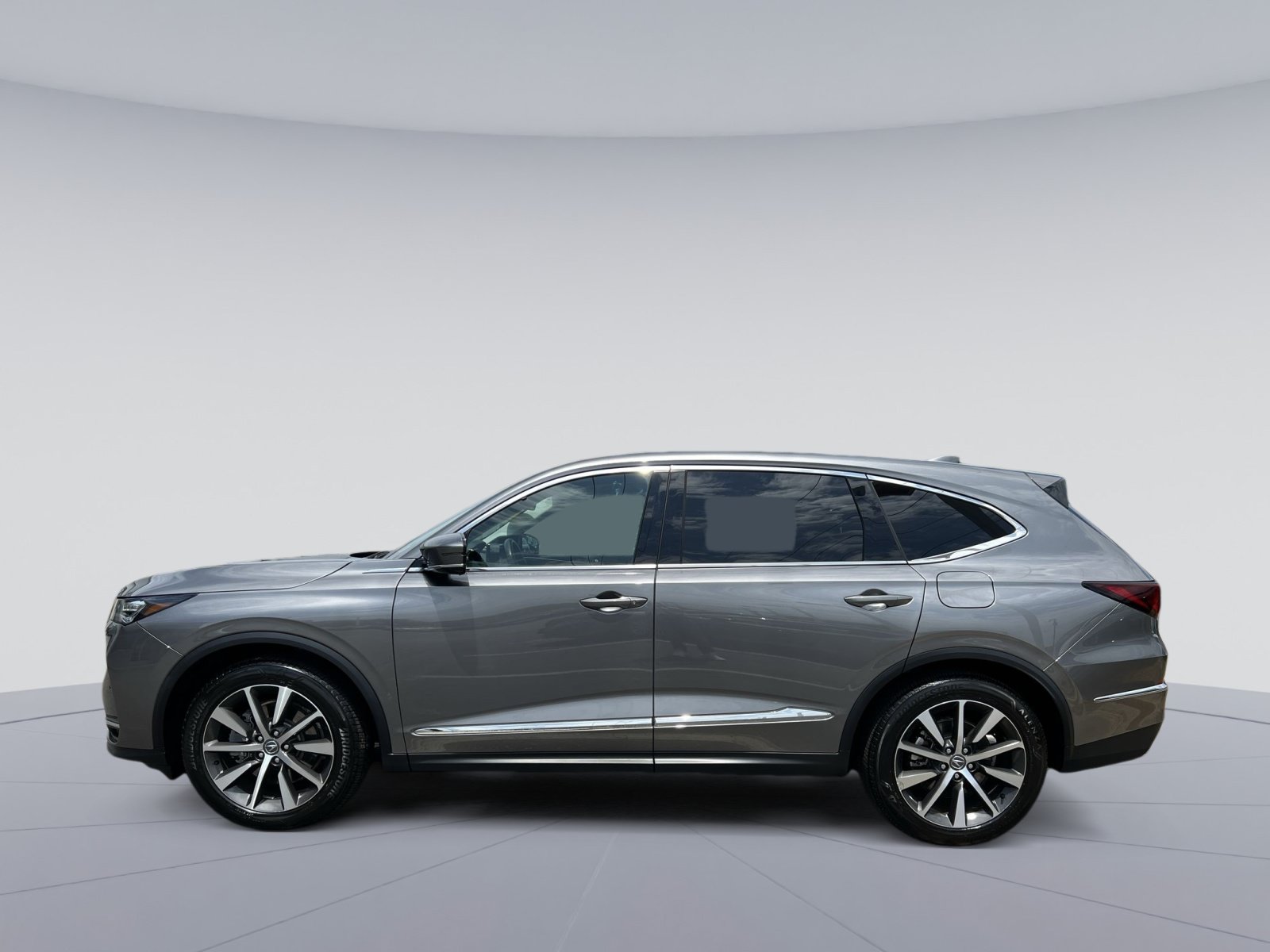 Used 2025 Acura MDX SH-AWD w/ Technology Package image 2