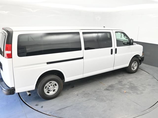 Used 2024 Chevrolet Express 3500 LS RWD image 30