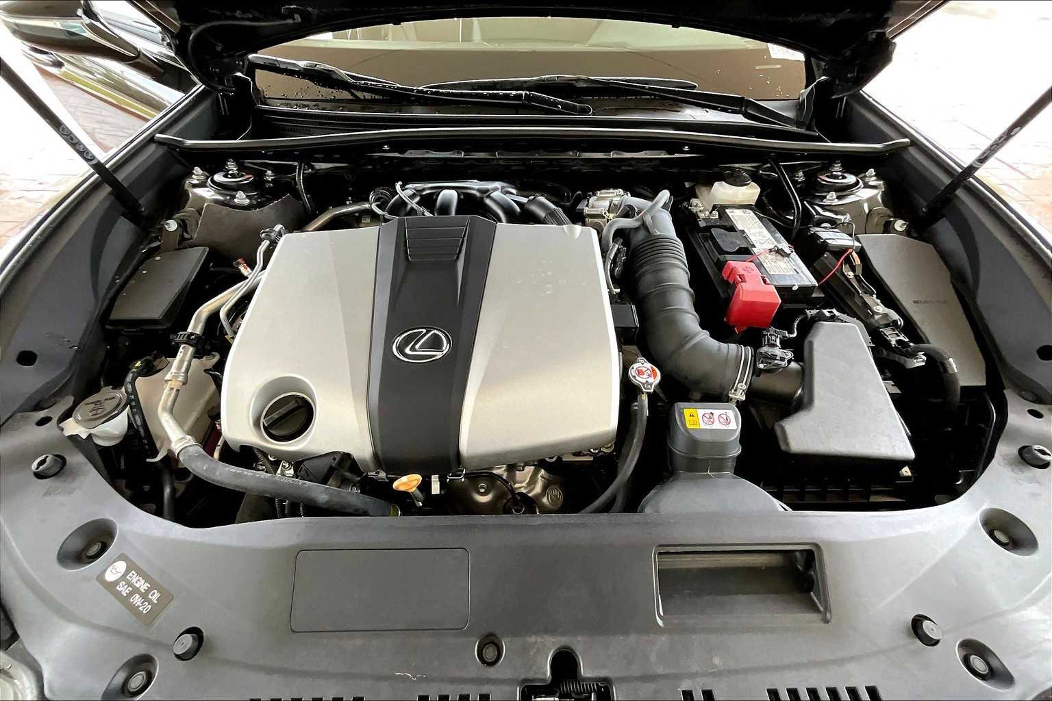 Used 2024 Lexus ES 350 w/ Premium Package image 30