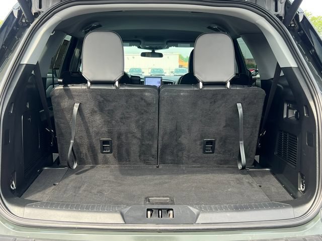 Certified 2024 Ford Explorer XLT w/ Equipment Group 202A AWD/4WD image 35