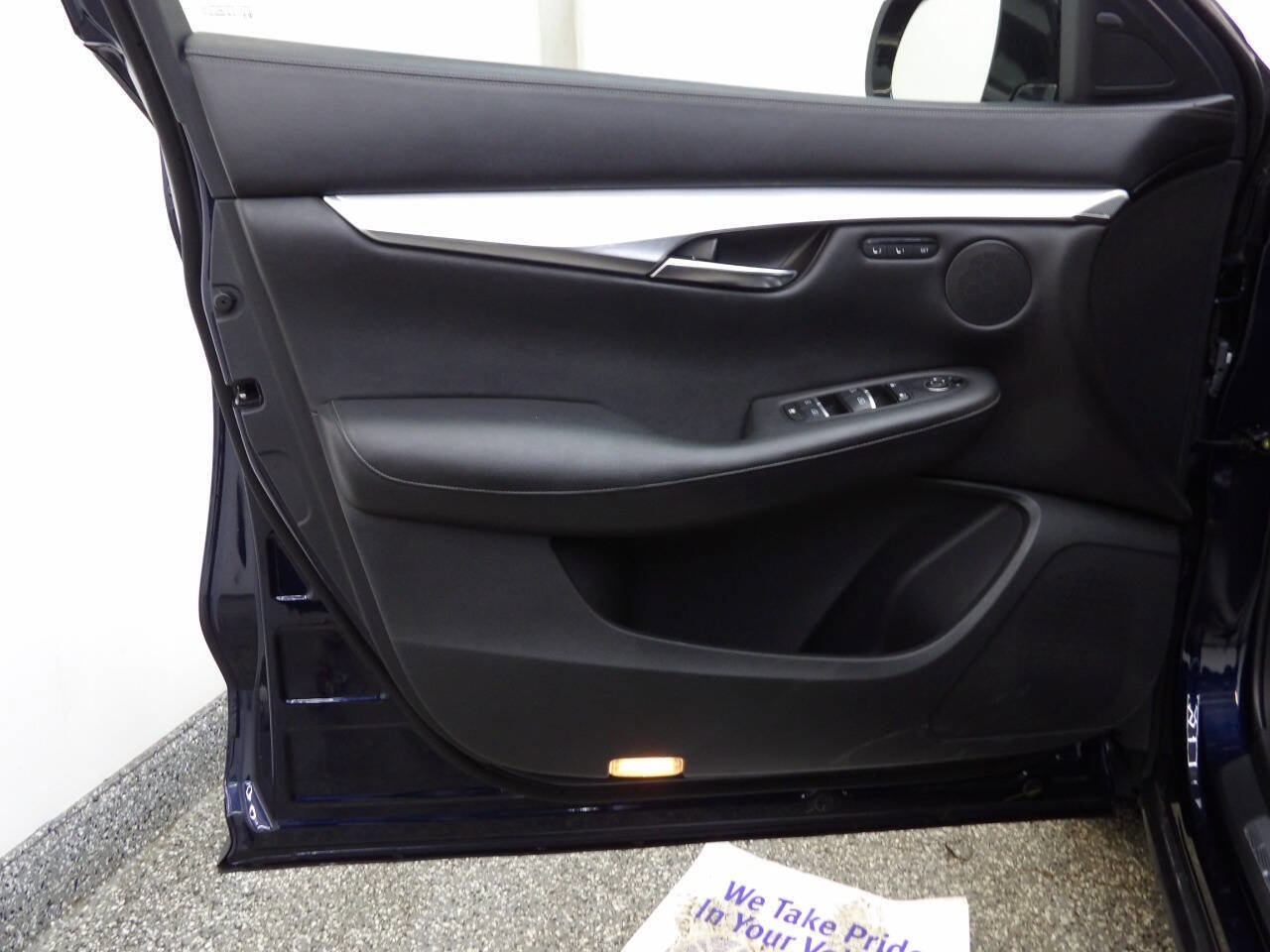 Used 2019 INFINITI QX50 Essential w/ Premium Heat Package image 13