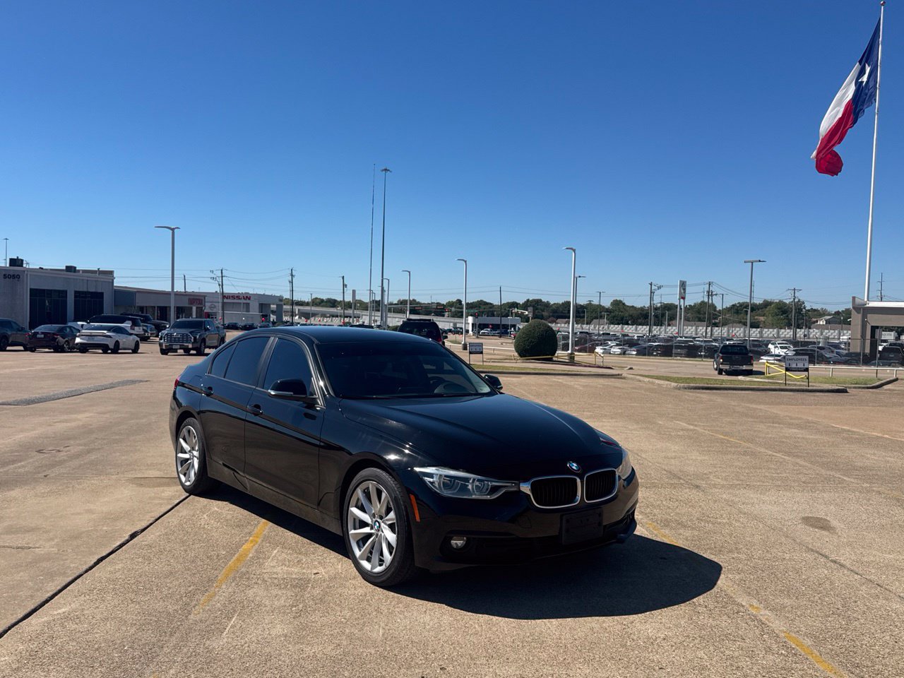 Used 2018 BMW 320i xDrive Sedan