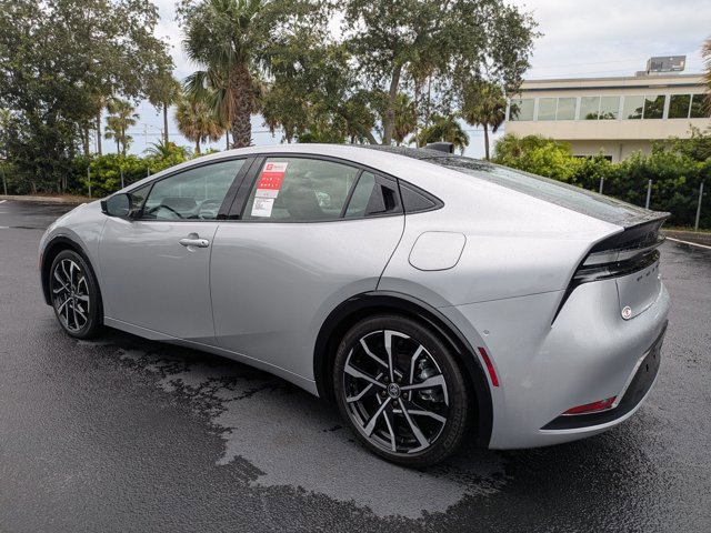 New 2025 Toyota Prius XSE Premium image 6