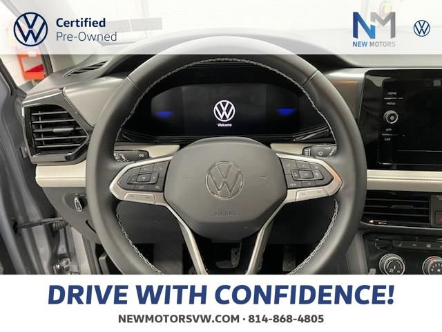 Used 2025 Volkswagen Taos S image 11