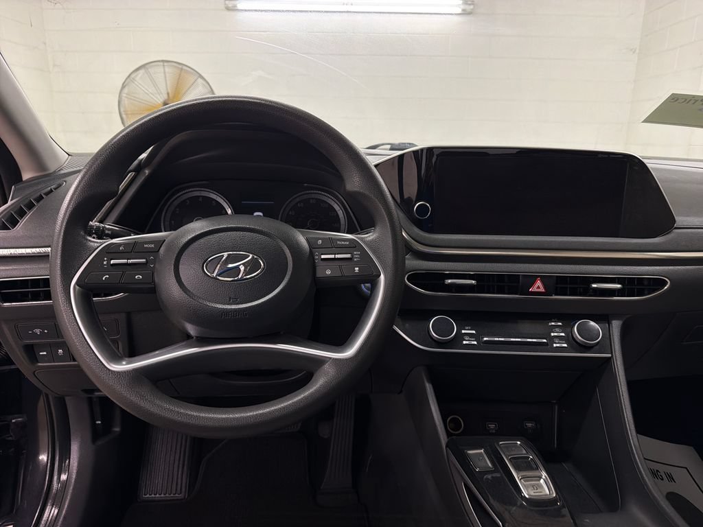 Used 2023 Hyundai Sonata SEL FWD image 9