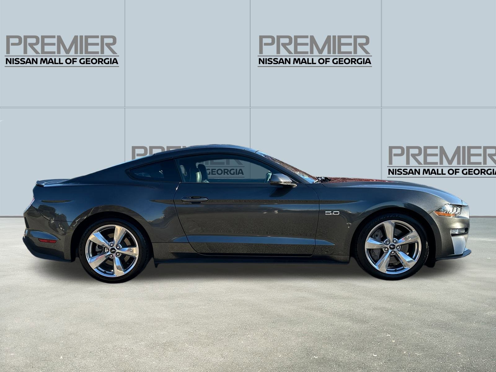 Used 2019 Ford Mustang GT Premium w/ Equipment Group 401A image 4