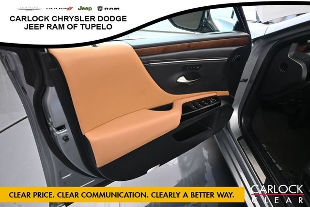 Used 2024 Lexus ES 250 w/ Premium Package AWD/4WD image 13