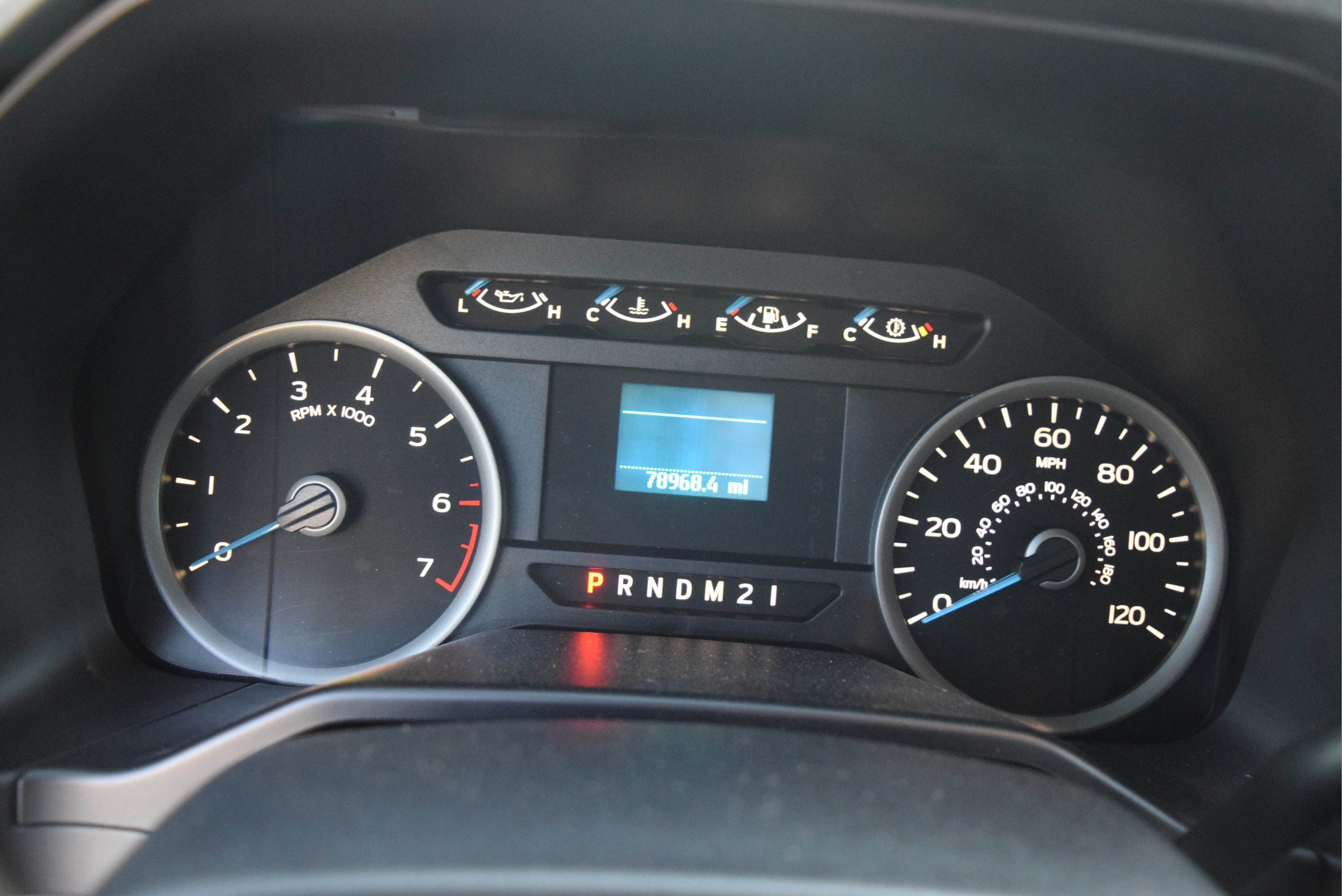 Used 2017 Ford F150 XLT AWD/4WD image 11