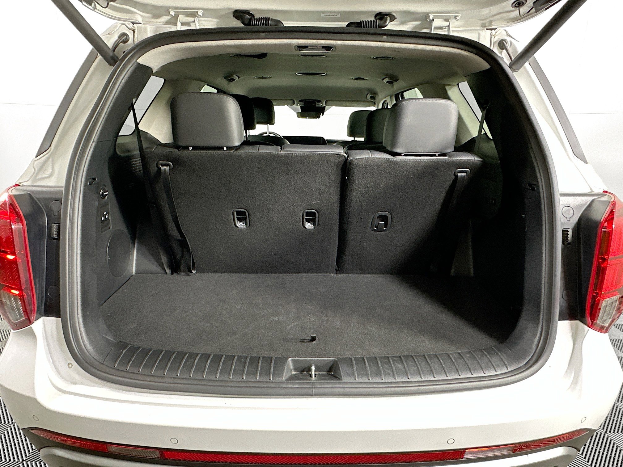 Used 2025 Hyundai Palisade SEL FWD image 30