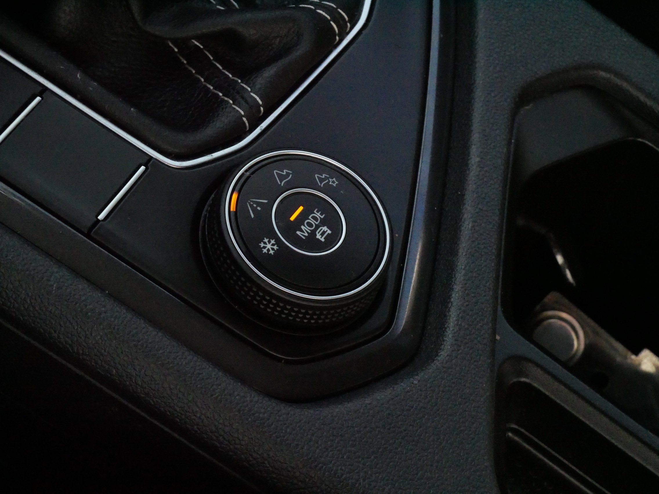 Certified 2023 Volkswagen Tiguan S AWD/4WD image 28