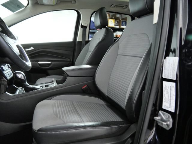Certified 2019 Ford Escape Titanium AWD/4WD image 17