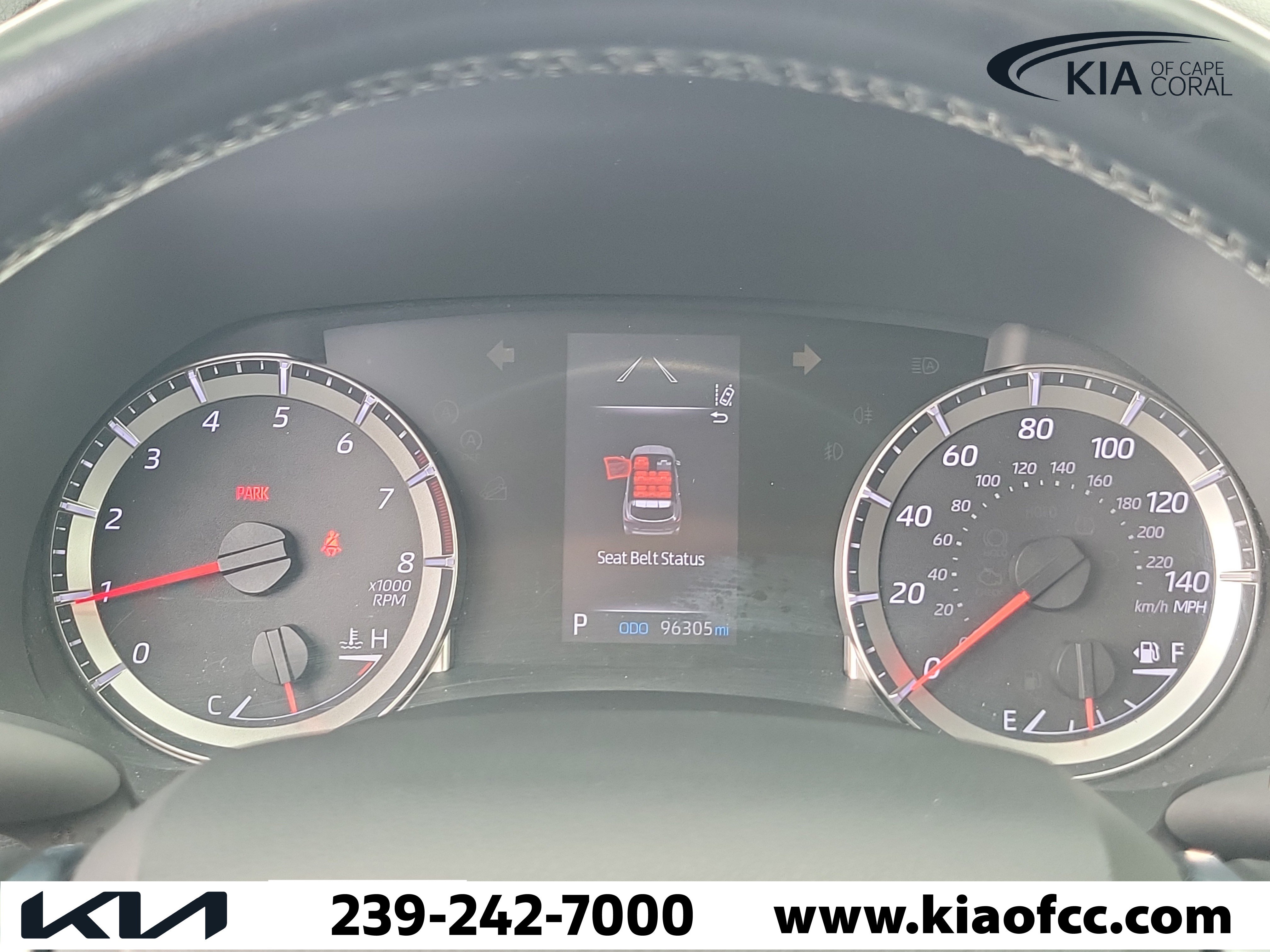 Used 2021 Toyota Highlander LE FWD image 26