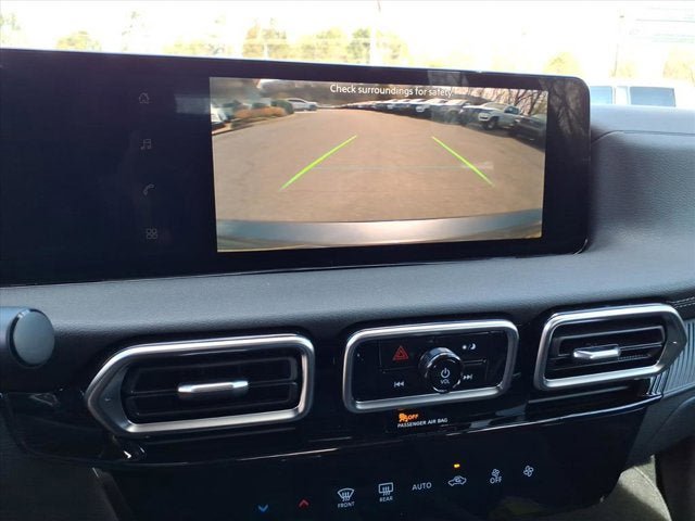 New 2026 Nissan Sentra SV w/ Floor Mat Package FWD image 10