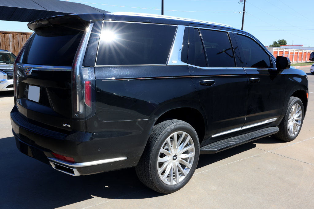 Used 2024 Cadillac Escalade Premium Luxury w/ LPO, Floor Liner Package AWD/4WD image 5