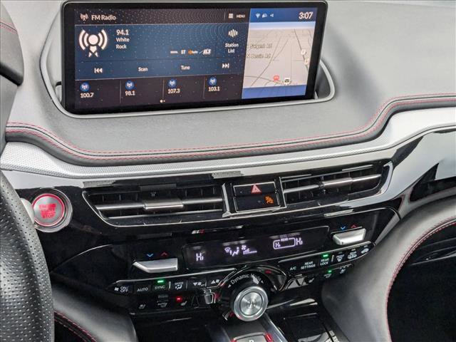 Used 2022 Acura MDX A-Spec image 16